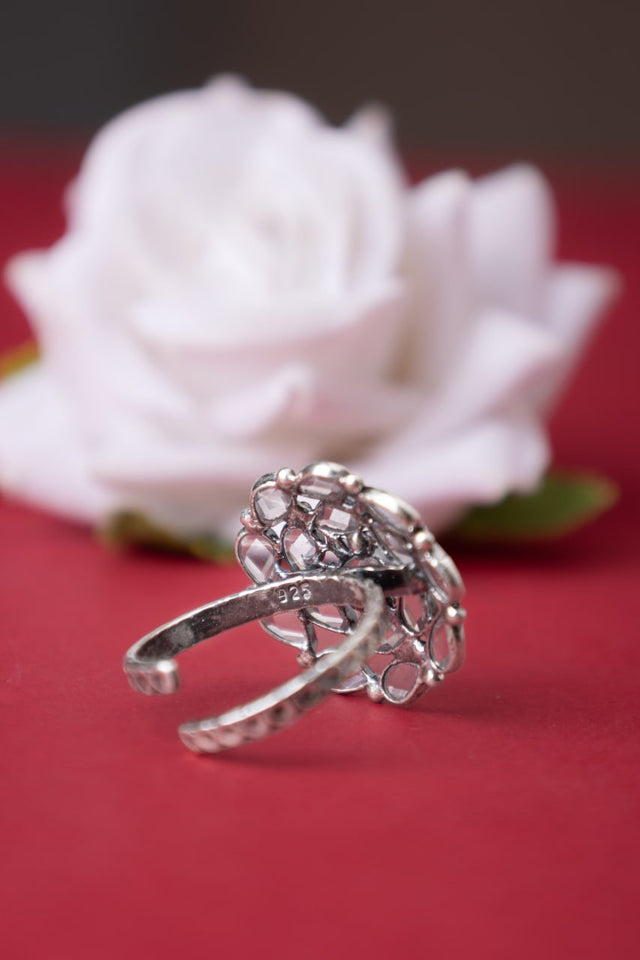 Essence Fine Scintillating Ring