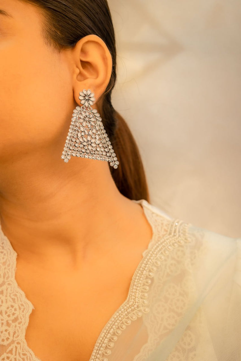 Essence Scintillating Statement Grand Earring