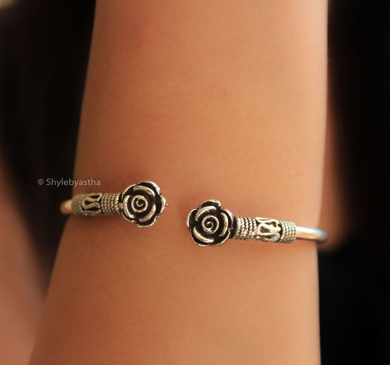 Ganesha Charm Rose End Bracelet