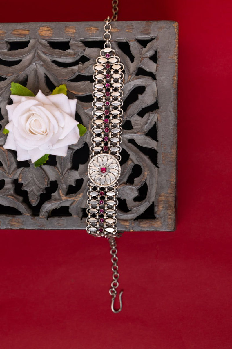Mizoya Flower Motif Raani Jadau Choker Set