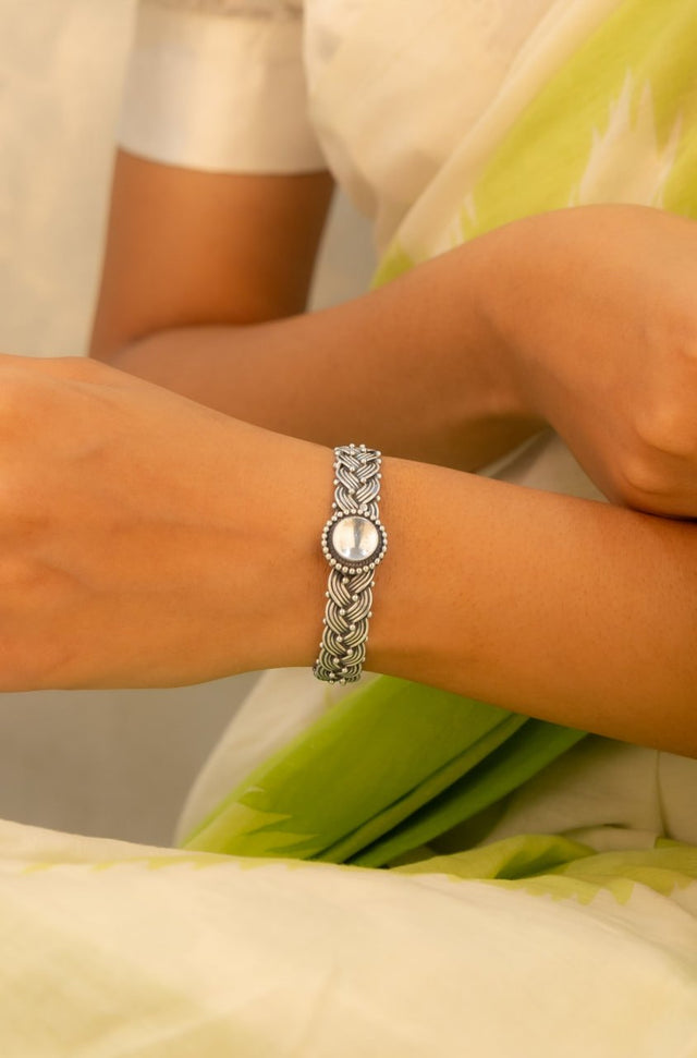 Mizoya Intricate Braid Knot Kada