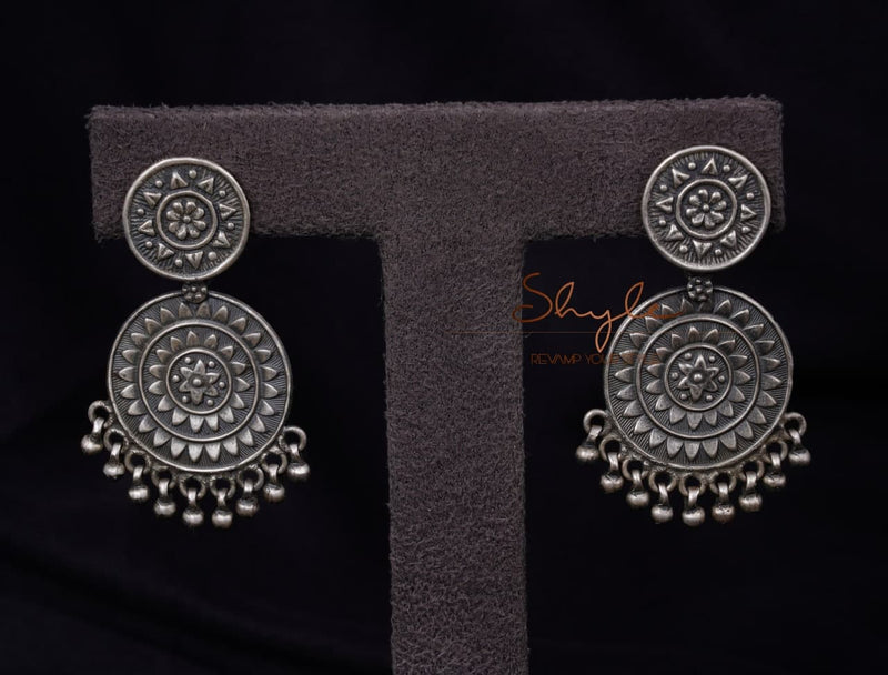 Mizoya Intricate Concentric Layered Earrings