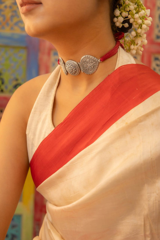 Mizoya Intricate Paan Motif Timeless Choker