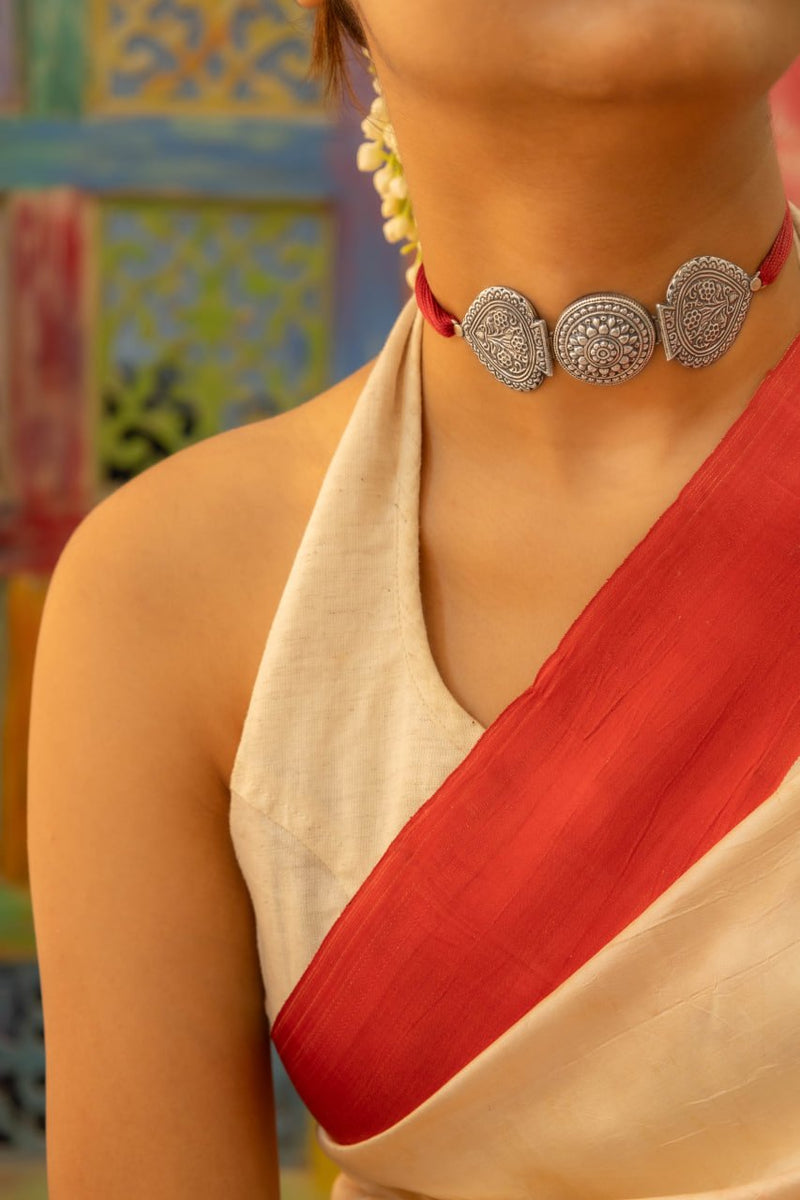 Mizoya Intricate Paan Motif Timeless Choker