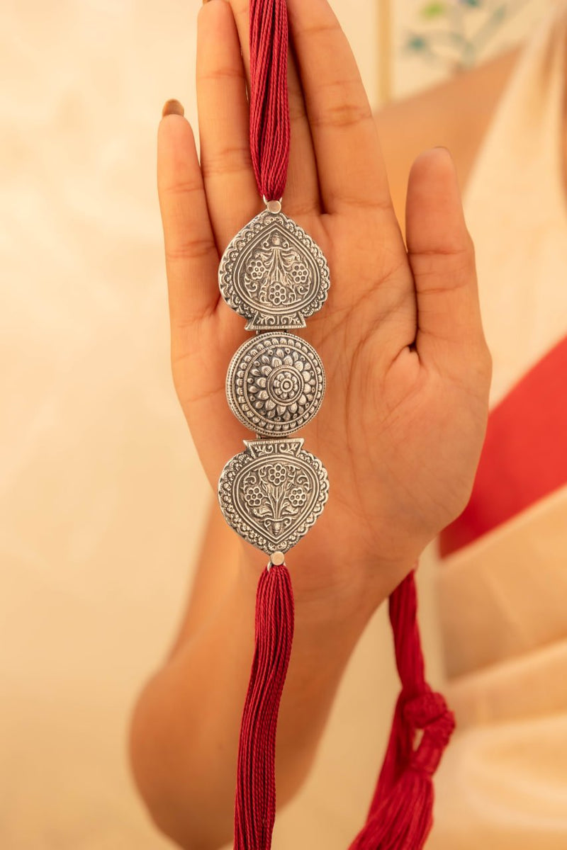Mizoya Intricate Paan Motif Timeless Choker