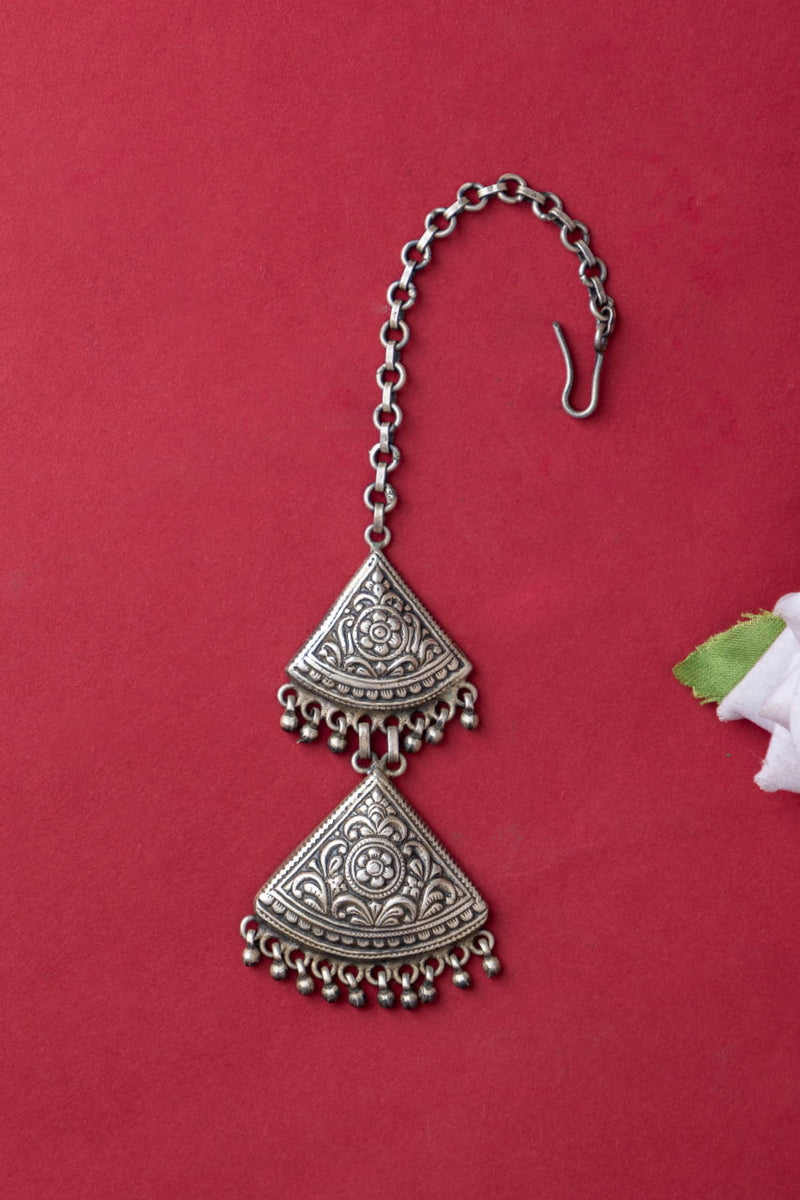 Mizoya Intricate Two Layer Ghughri Maangtika
