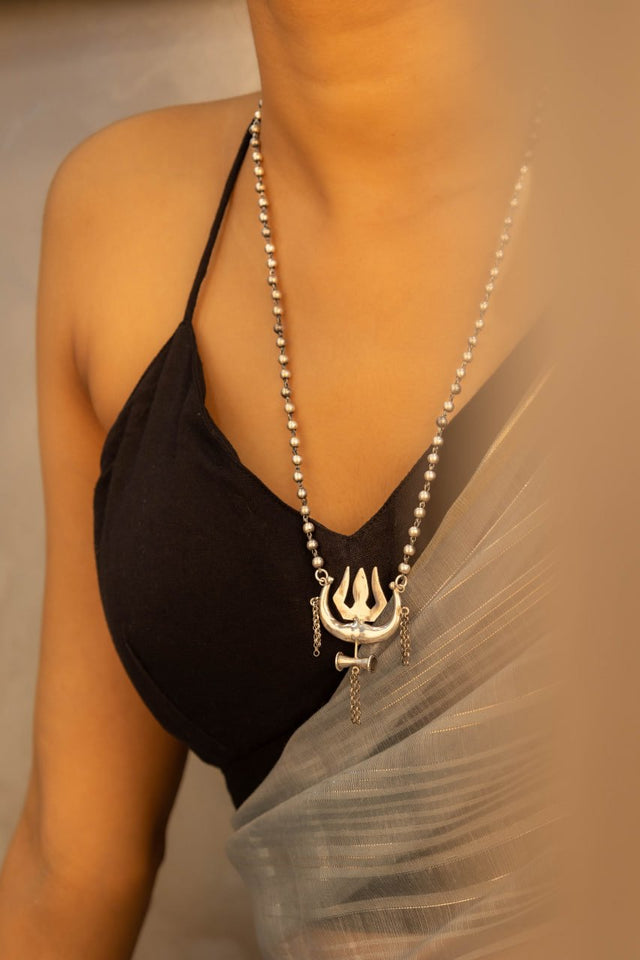 Moh Fine Trishul Ball Chain Necklace