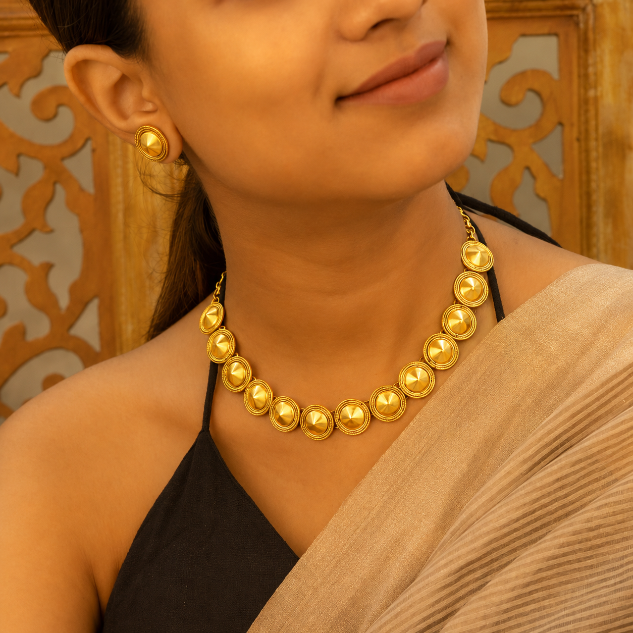 Moh Tikdi Sequence Fine Necklace Set