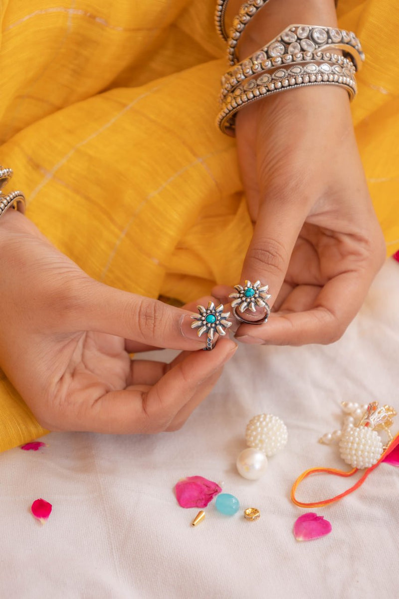 Moh Turquoise Flower Toe Ring Pearl Drop Lumba Rakhi