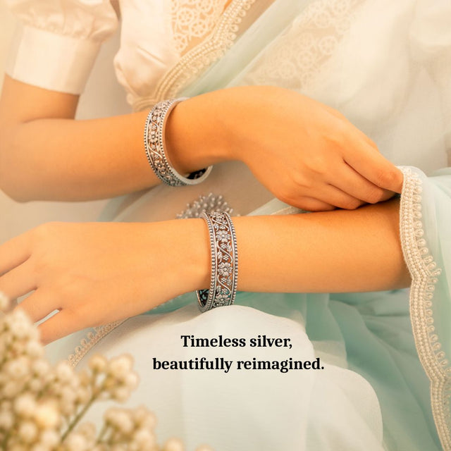 Moh Intricate Flower Leaf Bangle