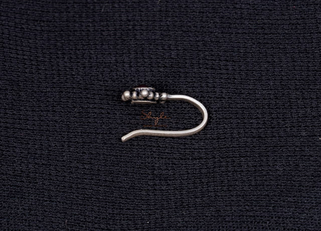 Adya Stone Studded Quirky Clip On