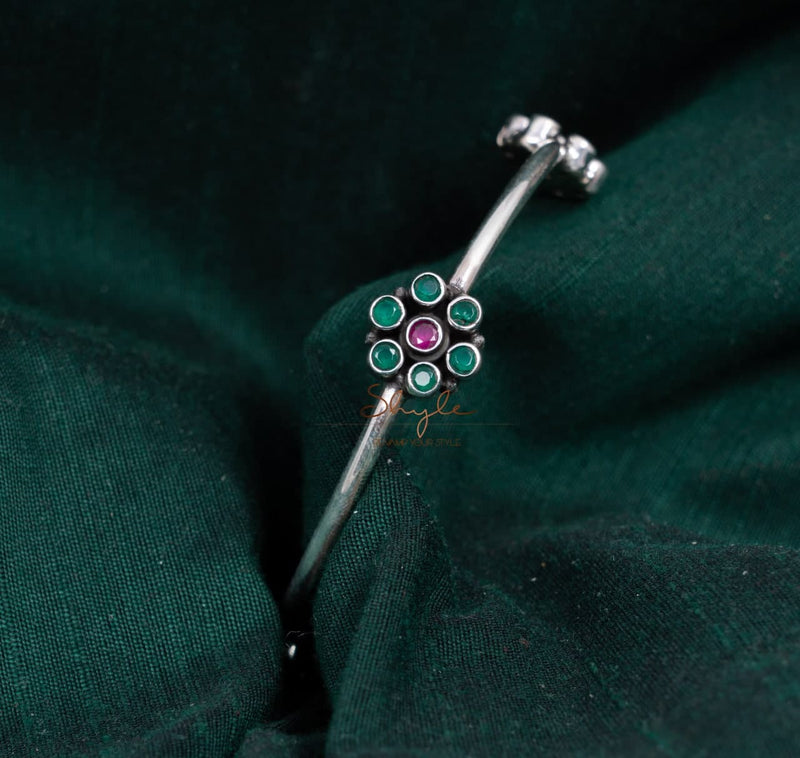 925 pure silver jadau flower bangle, front view