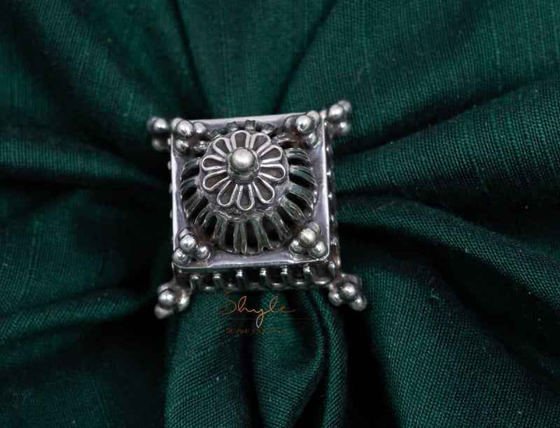 Tattva Gumbaj Vintage Inspired Ring