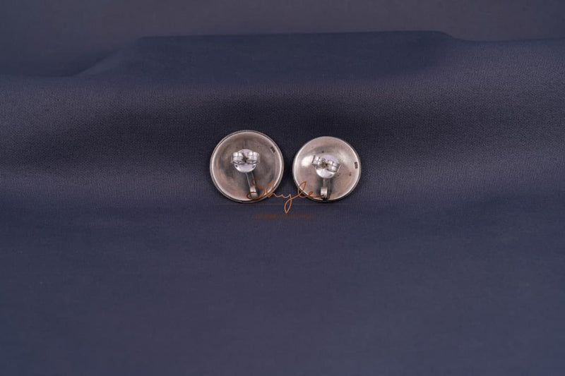 Adya Matte Versatile Studs back