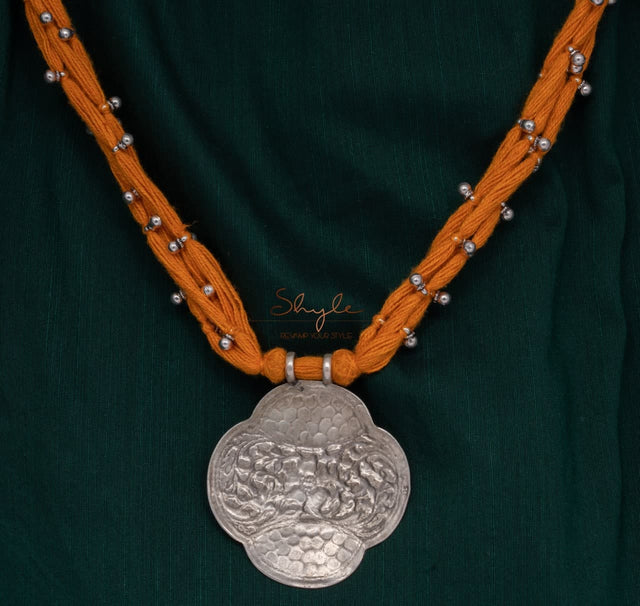 Mizoya Puwai Chitai ghughri Necklace