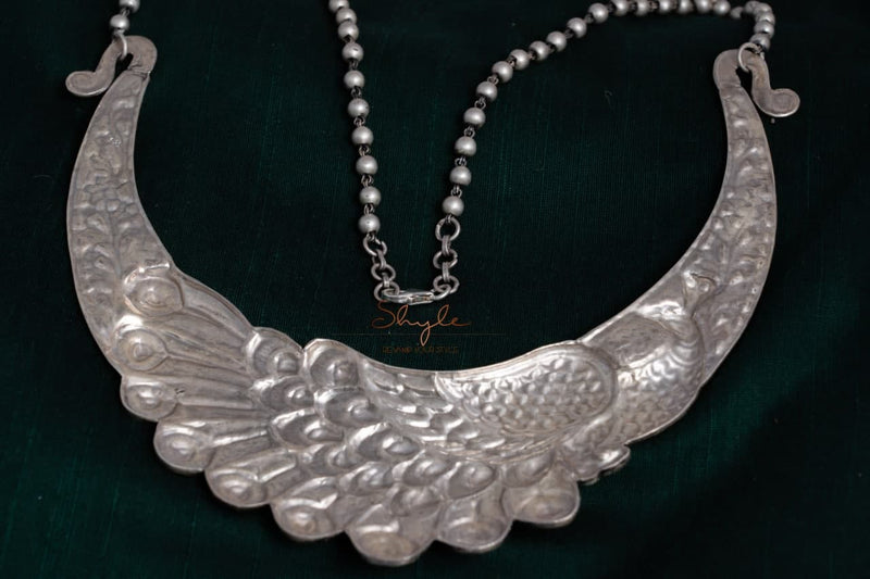 Anvaya Dancing Peacock Chitai Classic Necklace