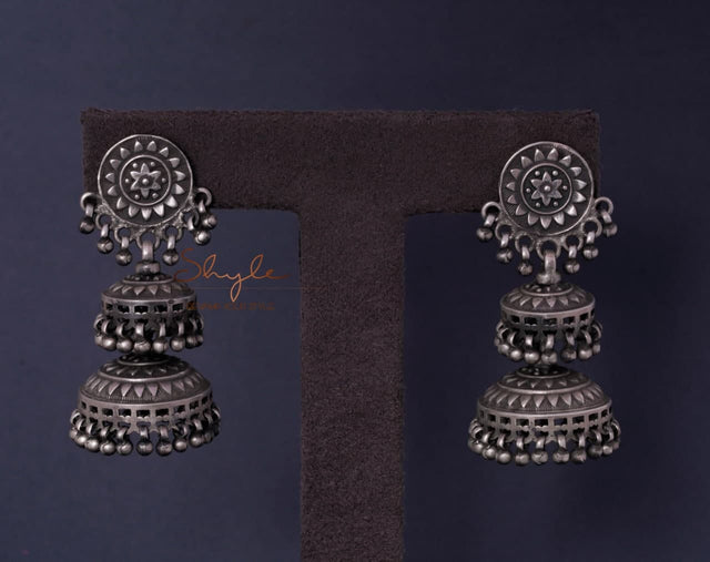 Jhumri Layered Detailed Jhumka