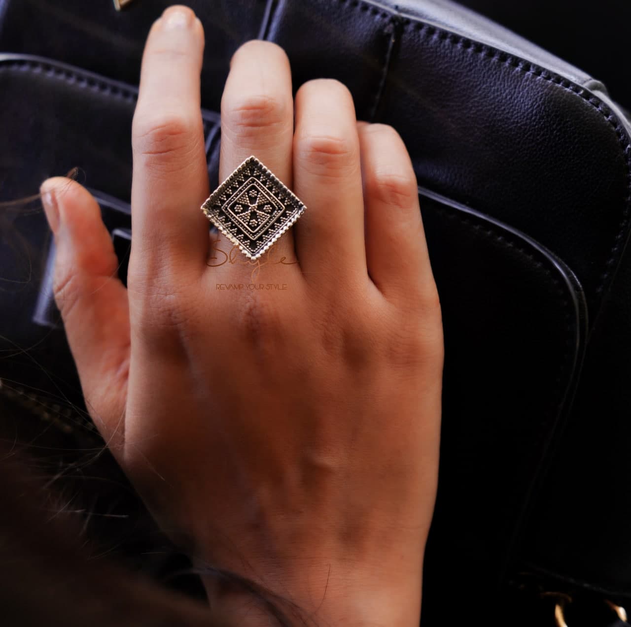 Moh Intricate Work Wear Basics