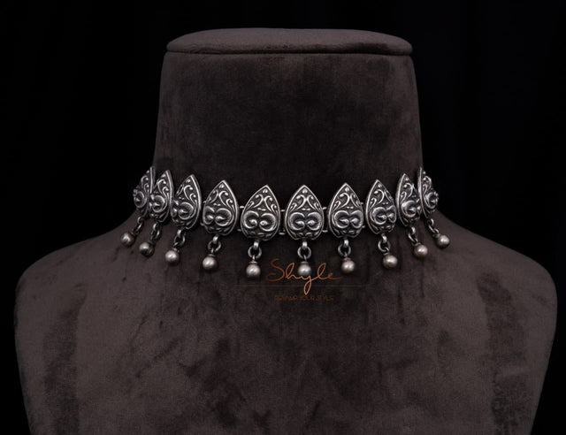 Mizoya Dual Peacock Ball Drop Intricate Choker