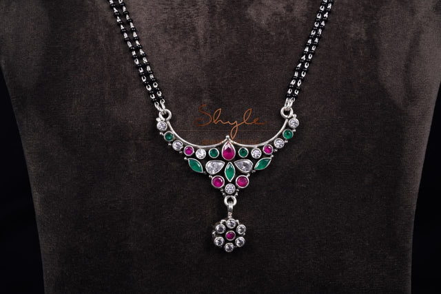 Adya Jadau Multistone Fine Mangalsutra