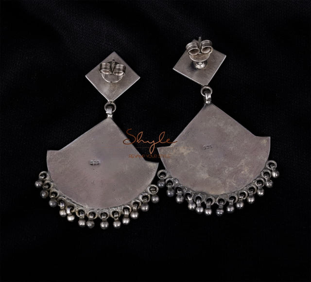 Mizoya Intricate Classic Earrings back
