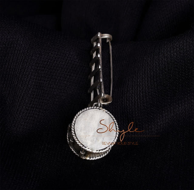 Anvaya Statement Xylophone Brooch front