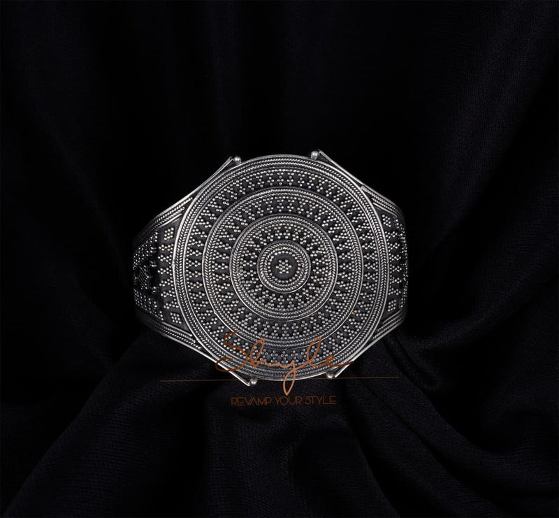 Anvaya Concentric Classic Kada