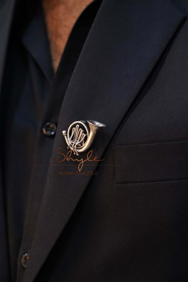 Anvaya Statement French Horn Brooch model