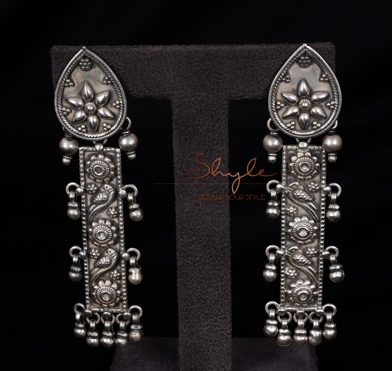 Mizoya Detailed Ghughri Earrings front
