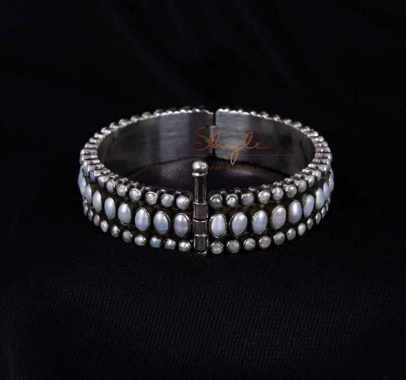 Tattva Pearl Jadau Timeless Kada