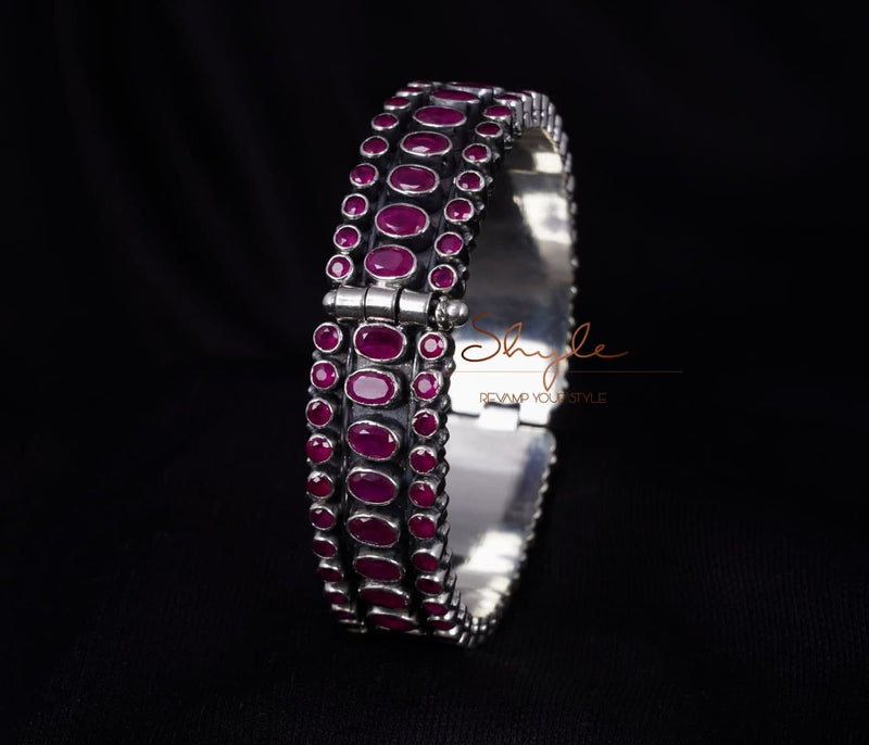 Tattva Raani Jadau Timeless Kada