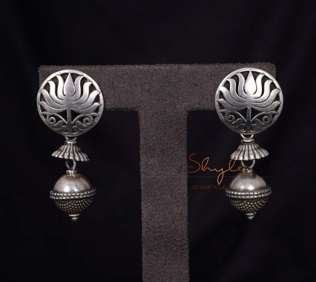 Mizoya Lotus Ball Studs front