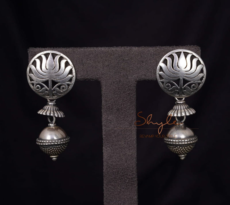 Mizoya Lotus Ball Studs front