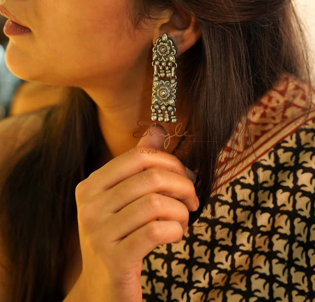 Moh Floral Detailed Layered Earrings primary
