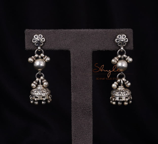 Jhumri Quirky Jhumkis front