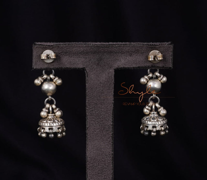 Jhumri Quirky Jhumkis back