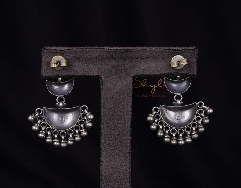Mizoya Crescent moon Layered Earrings back