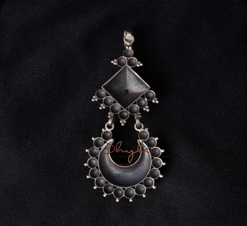 Mizoya Chandra Motif Drop Necklace
