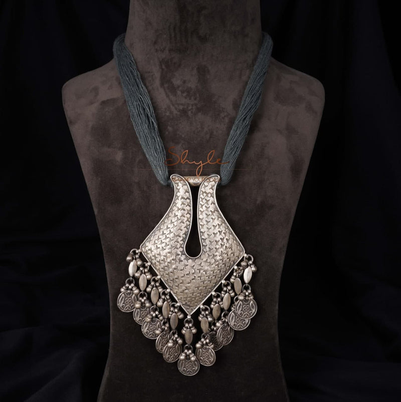 Anvaya Intricate Vintage Inspired Drop Statement Necklace