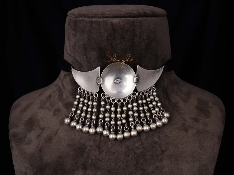 Mizoya Tri Motif Ball Cluster Classic Choker back