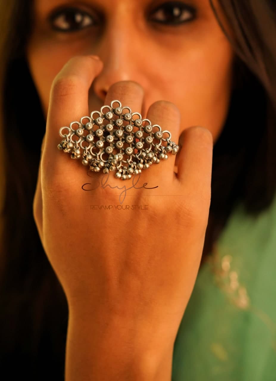 Tattva Intricate Jali Ghughri Statement Ring