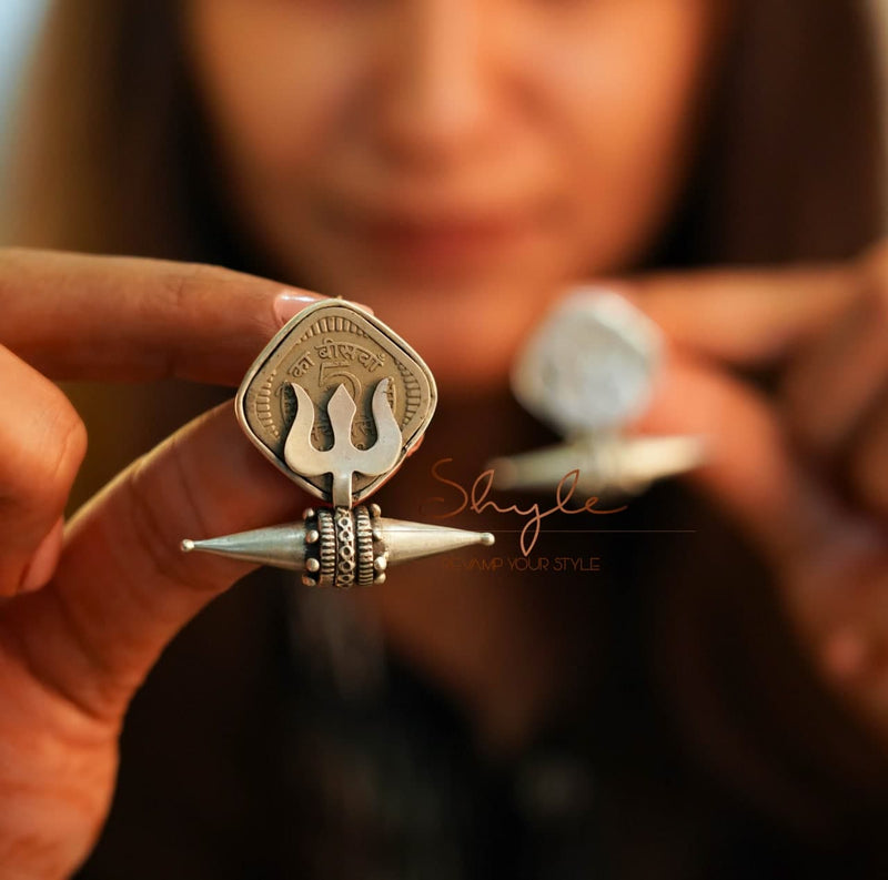 Mizoya Trishul Sikka Statement Earrings