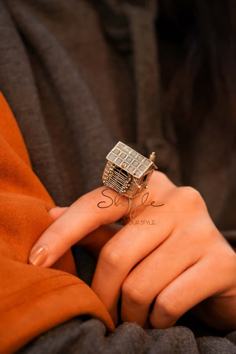 Qurbat Statement Vintage Inspired Hut Ring