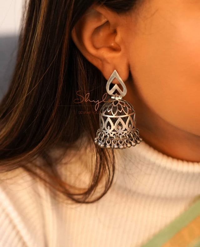 Mizoya Shiva Trinetra Motif Intricate Statement Jhumka
