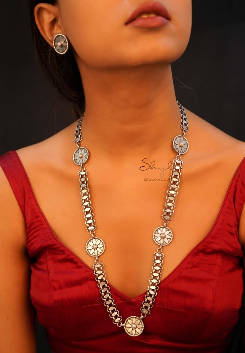 Mizoya Flower Motif Versatile Chain Necklace Set