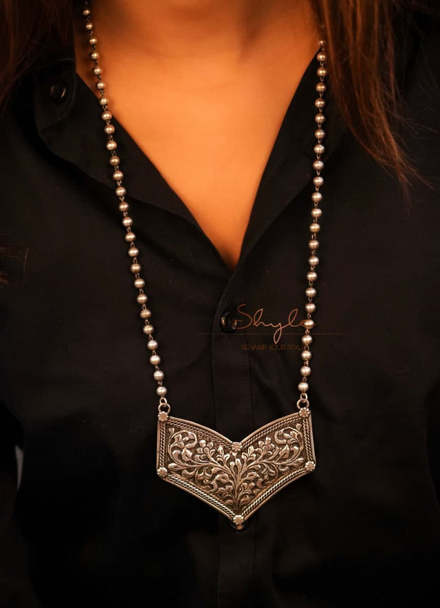 Mizoya Chitai Intricate Classic Necklace