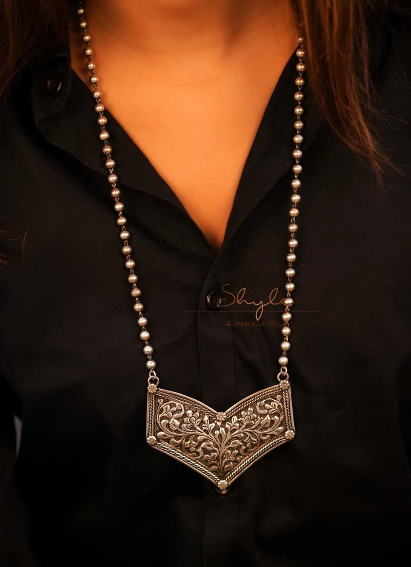 Mizoya Chitai Intricate Classic Necklace