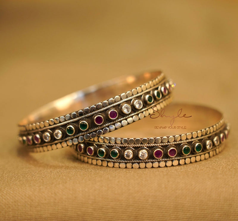 Tattva Jadau Multicolor Stone Versatile Bangle