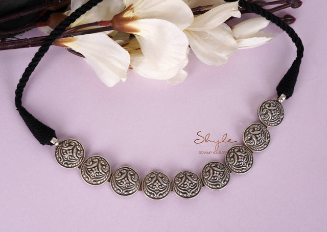Adya Embossed Peacock Motif Versatile Choker