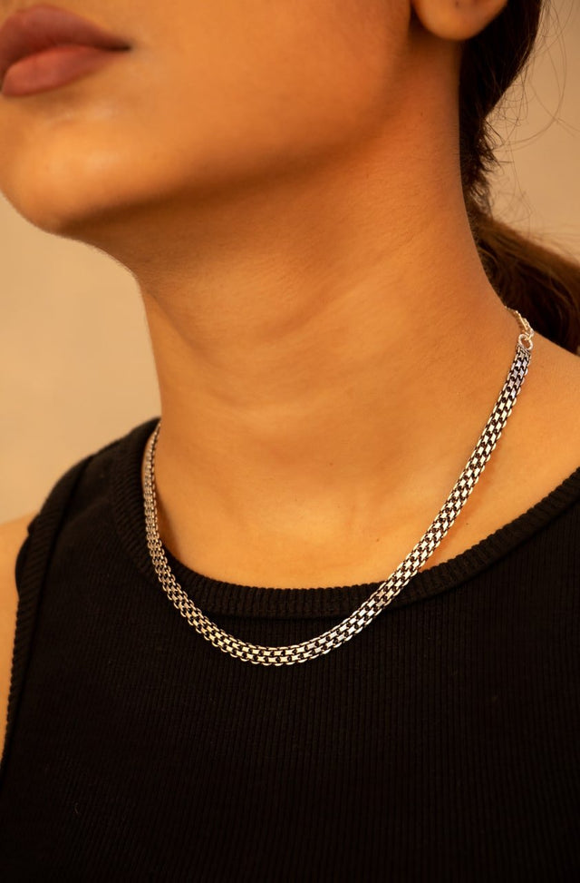 Adya Flat Versatile Choker Cum Necklace